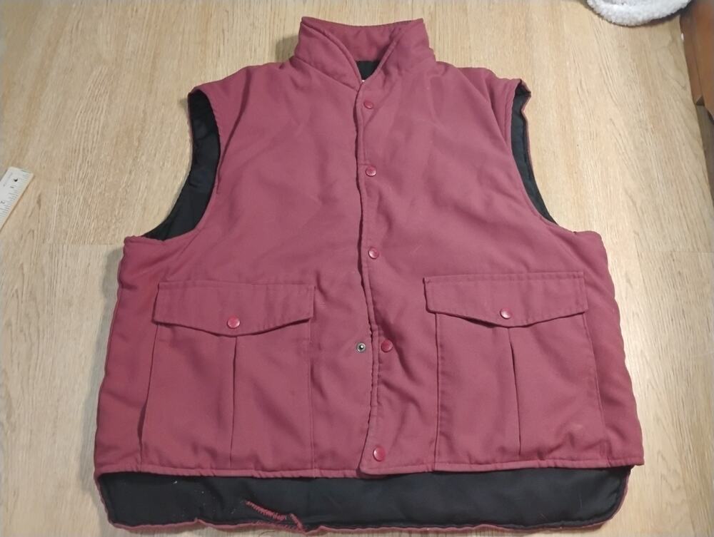Men's L.L.Bean Vest Size L Red Vest Pockets Made USA